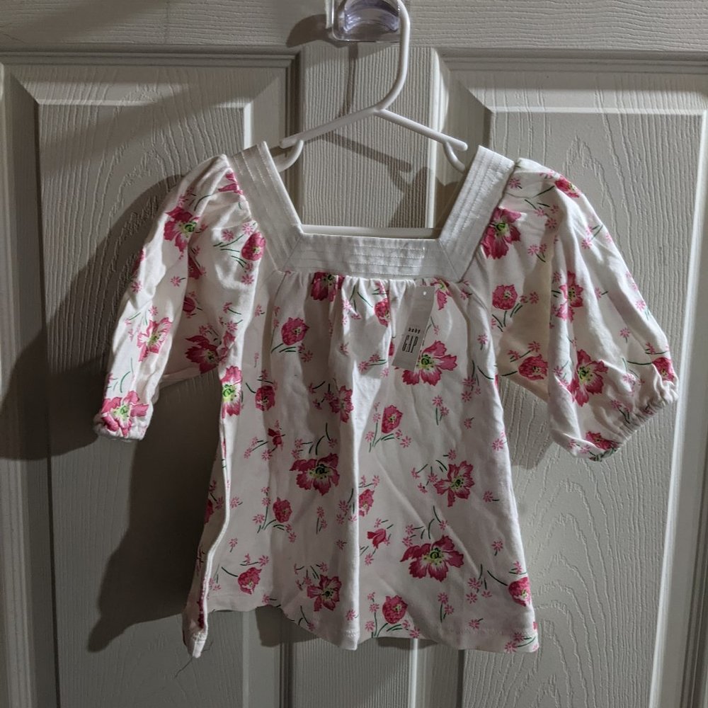 Gap floral square neck top